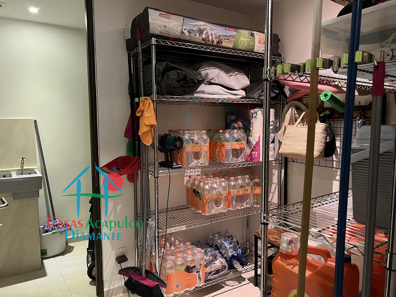 La Isla Emerald M8 - Lavandería 1